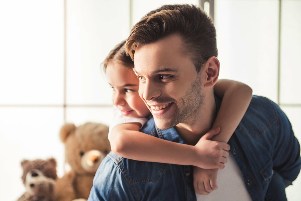 Vater mit seiner Tochter