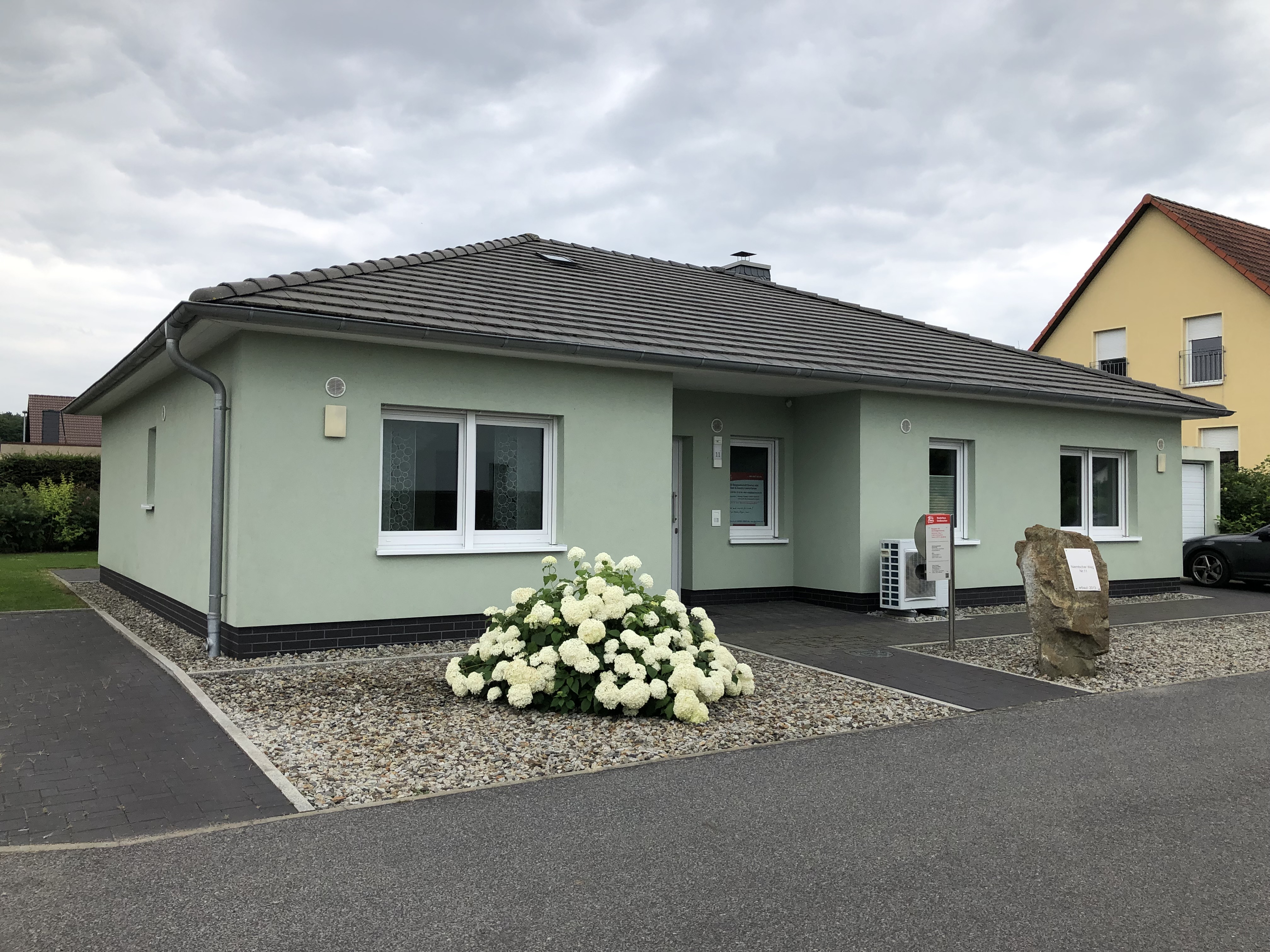 Musterhaus Berlin, Dresden, Leipzig