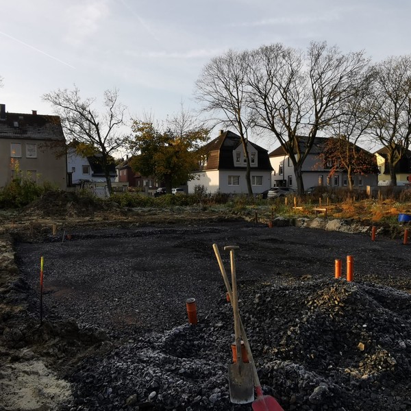 Fertiges Schotterpolster - Der Beginn des Hausbaus