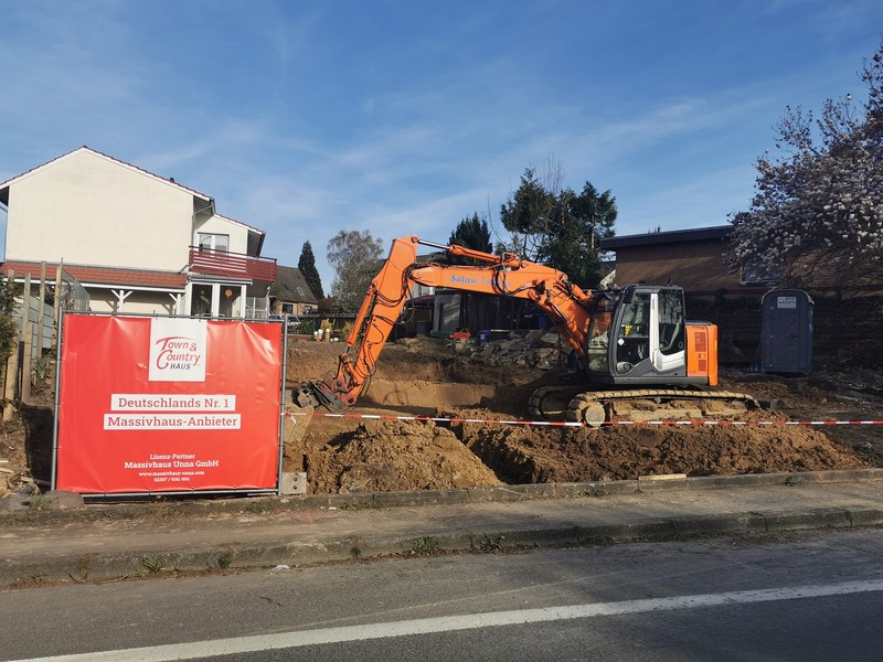 Schotterpolster - Der Beginn des Hausbaus